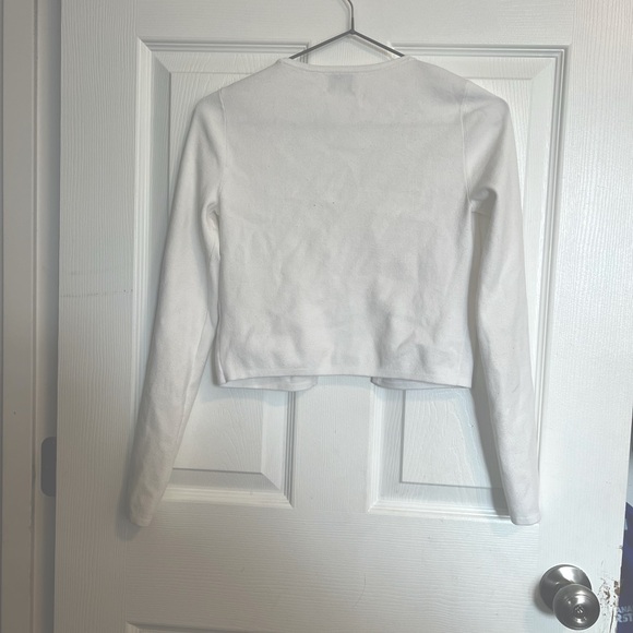 This super cute two piece set from Aritzia is both cozy and stylish! - Picture 3 of 5